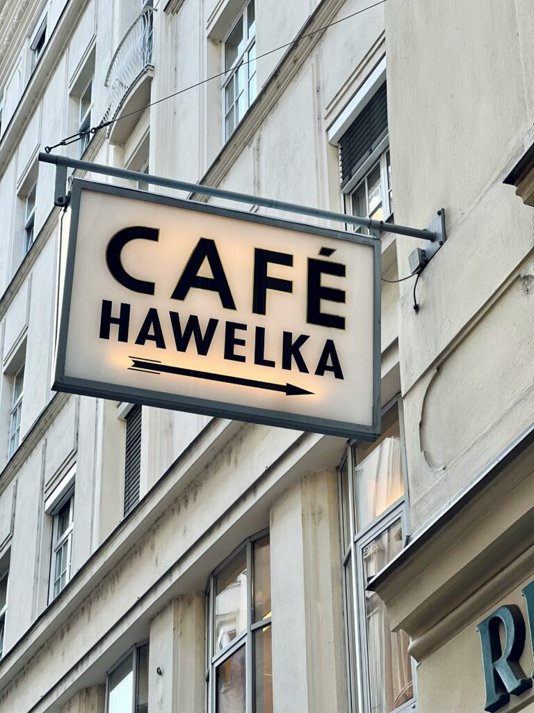 OpenAI Ads für die Gastronomie Restaurant Wien Platz1